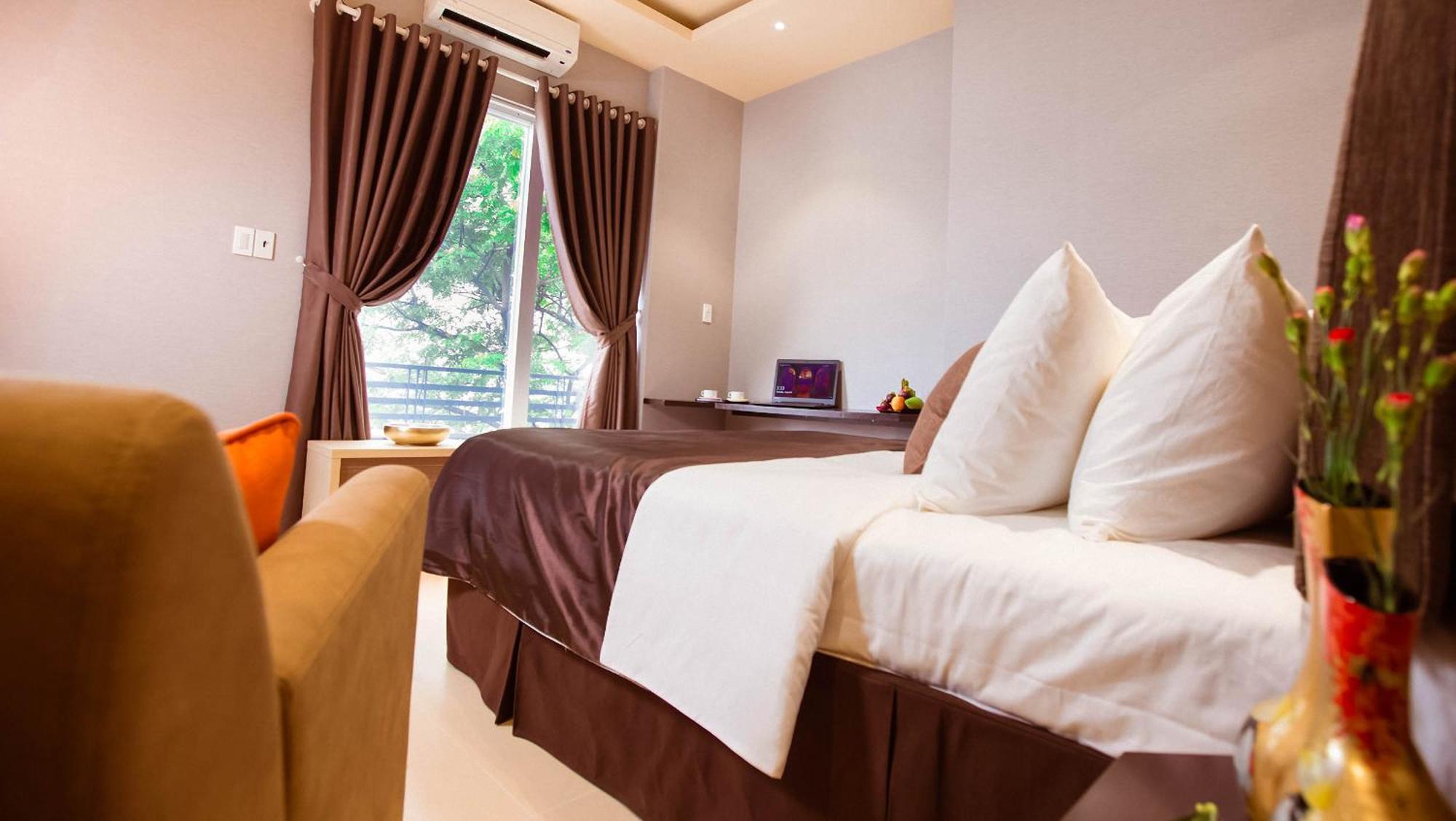 Compass Living Joy Aparthotel Хошимин Екстериор снимка