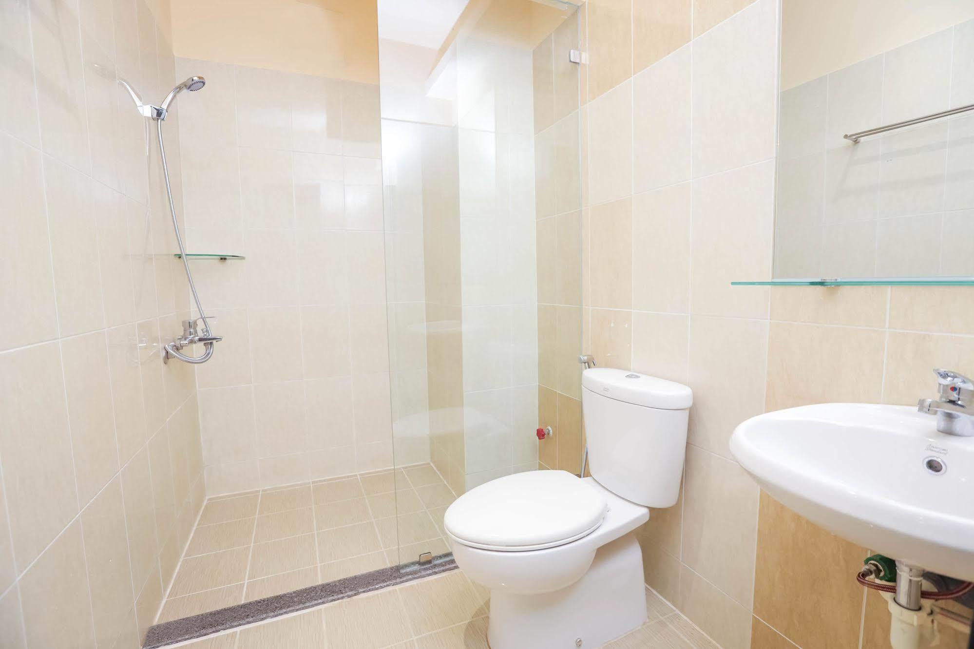 Compass Living Joy Aparthotel Хошимин Екстериор снимка