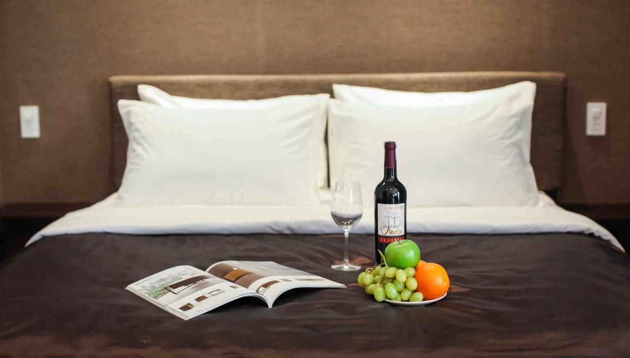 Compass Living Joy Aparthotel Хошимин Екстериор снимка
